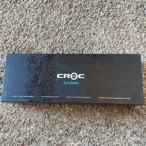 Brand new Croc ipulse, hair straightener. Lock function for easy storage.
